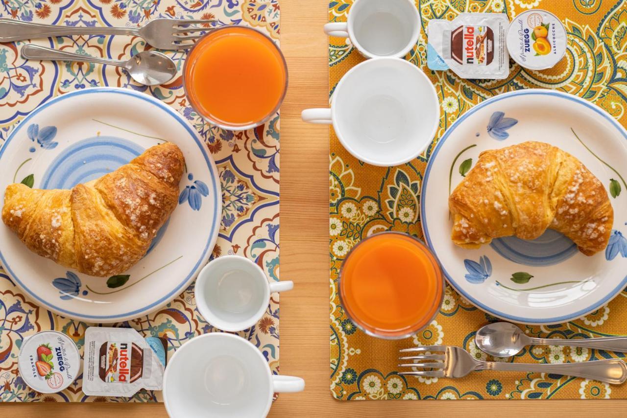 Le Cinque Stanze Palermo Room&Breakfast Exterior foto